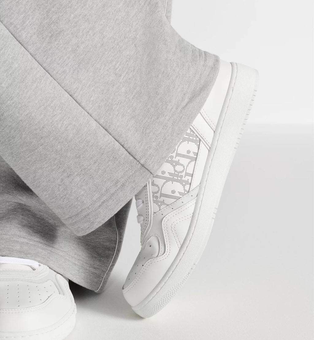 UNISEX SNEAKERS 27B -/Weiss mit Schriftzug