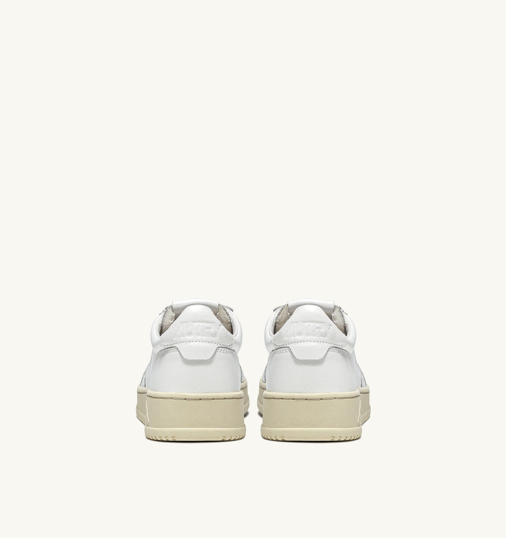 UNISEX SNEAKERS MDLST LOW AUS WEISSEM LEDER