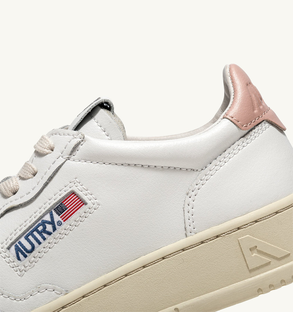 UNISEX SNEAKERS MDLST AUS WILDLEDER UND LEDER FARBE WEISS ROSA