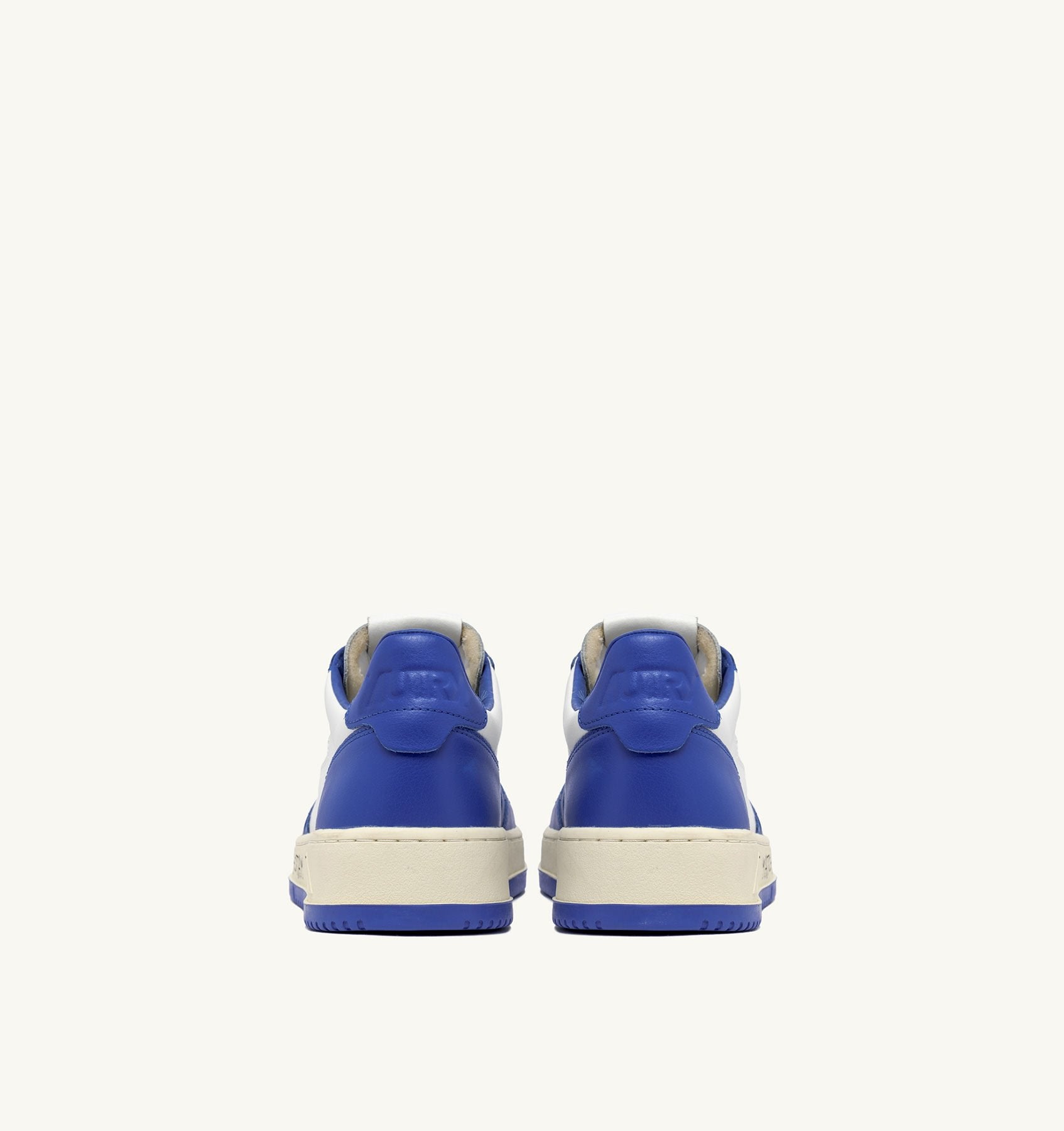 UNISEX SNEAKERS MDLST AUS WILDLEDER UND LEDER FARBE WEISS PALACEBLAU MIT SCHRIFTZUG