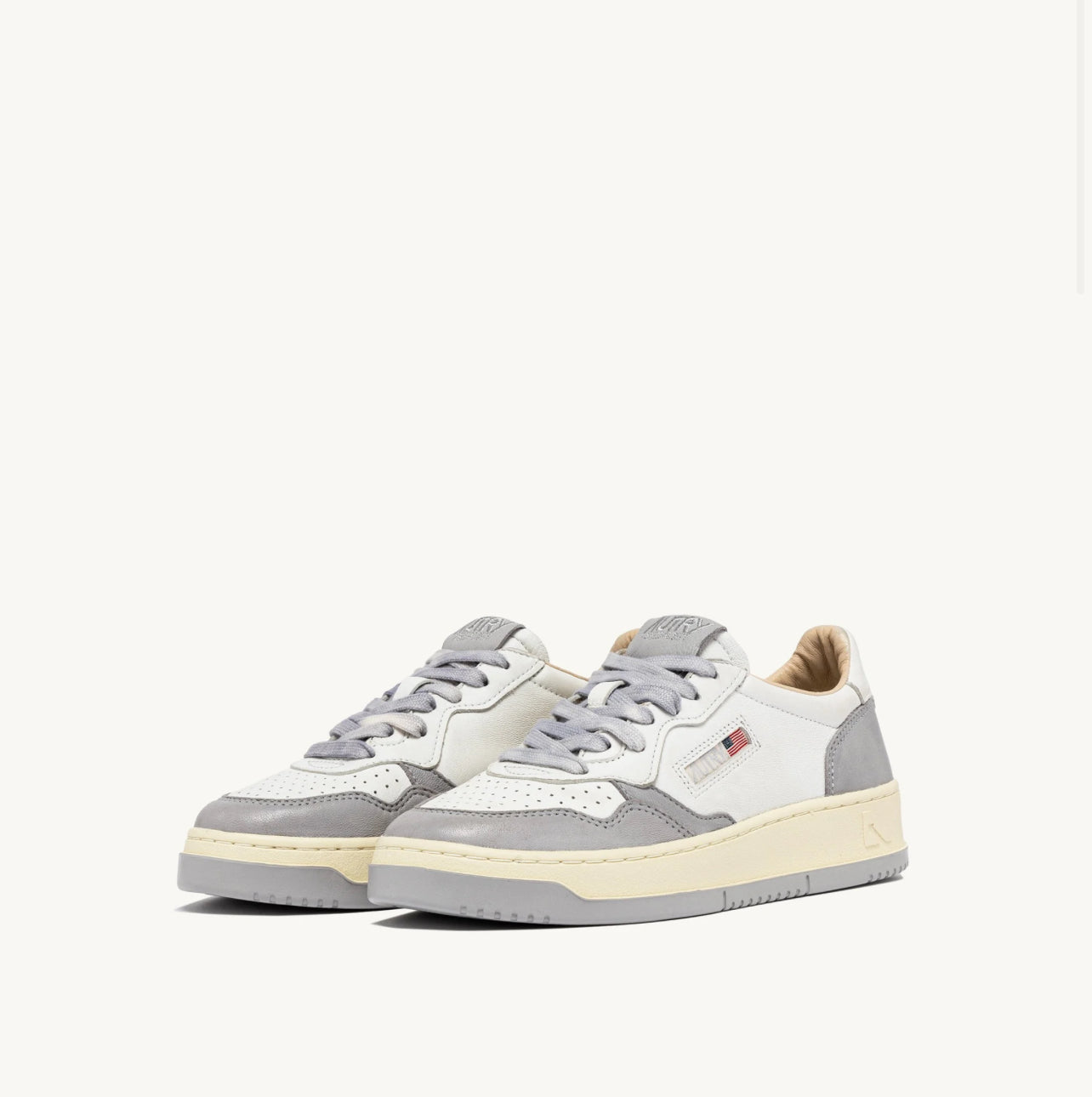 UNISEX SNEAKERS MDLST AUS LEDER IN WEISS UND VAPOR