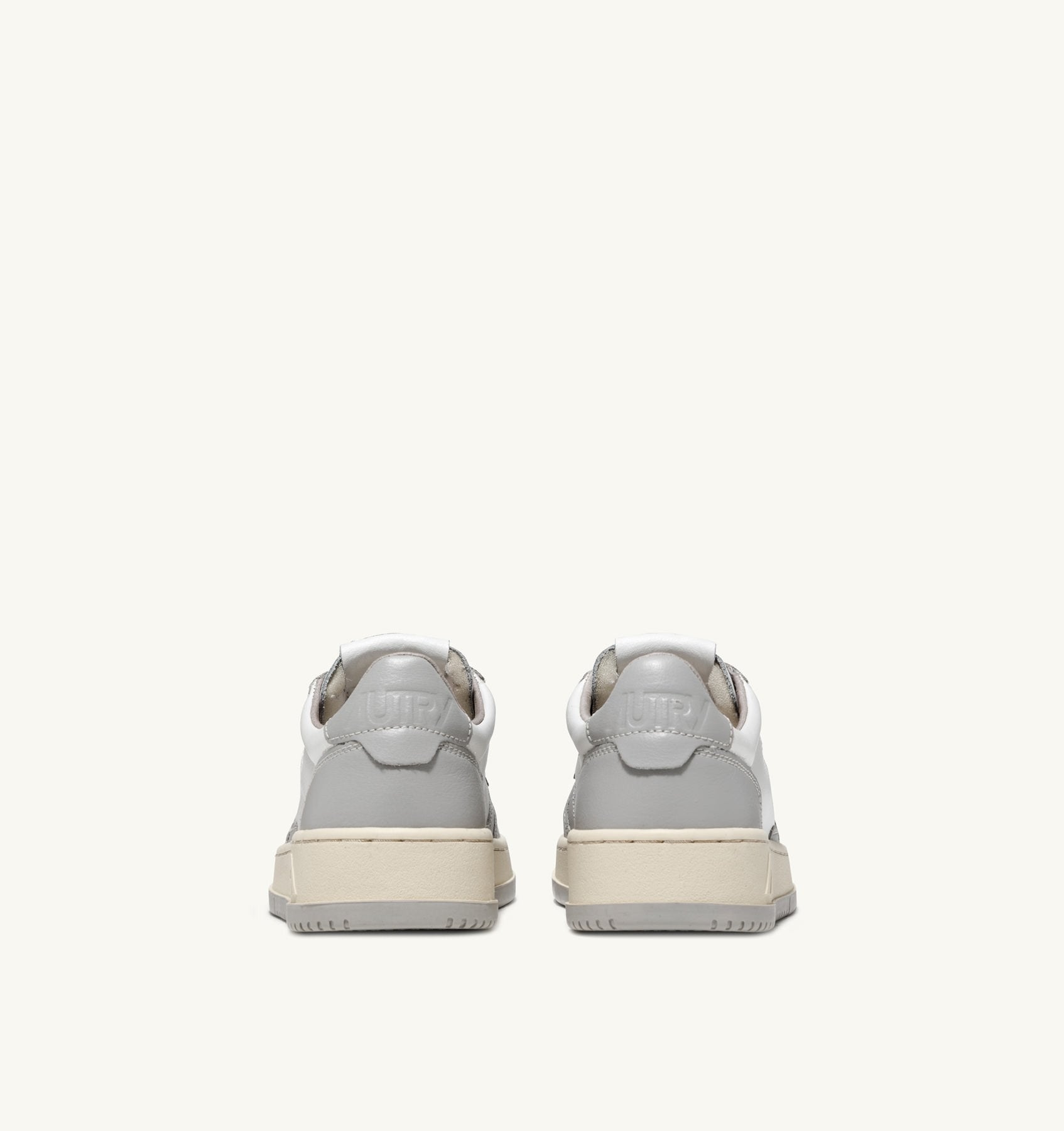 UNISEX SNEAKERS MDLST LOW BICOLOR AUS WEISSEM UND VAPOR LEDER