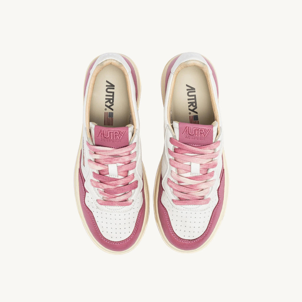UNISEX SNEAKERS MDLST AUS WEISSEM LEDER MIT FOXGLOVE
