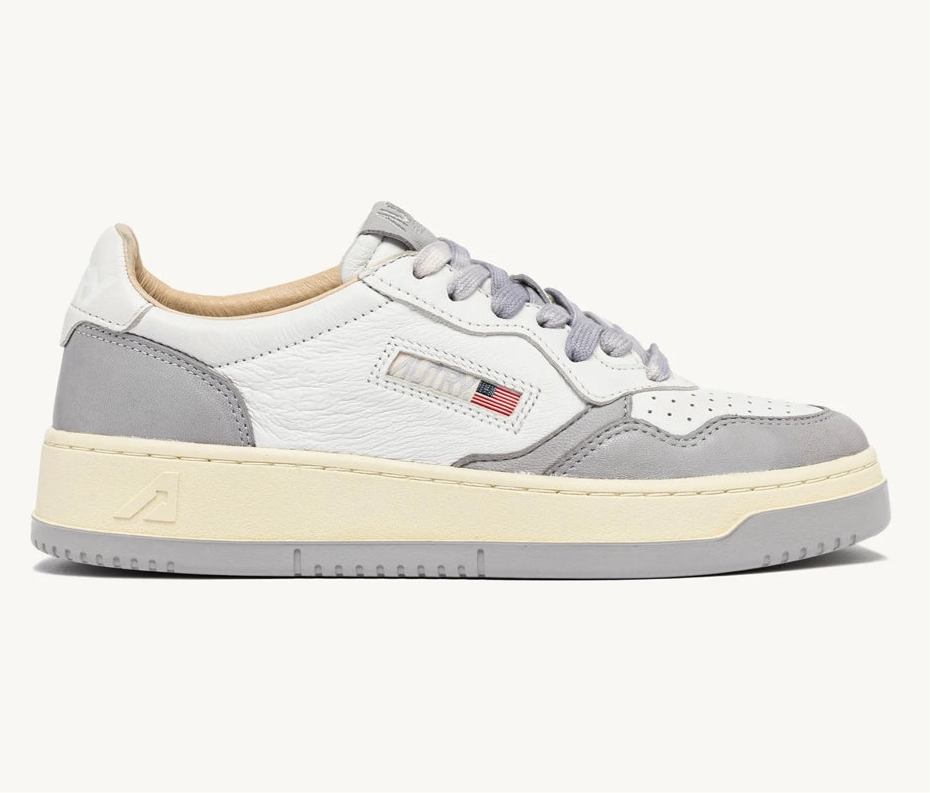 UNISEX SNEAKERS MDLST AUS LEDER IN WEISS UND VAPOR