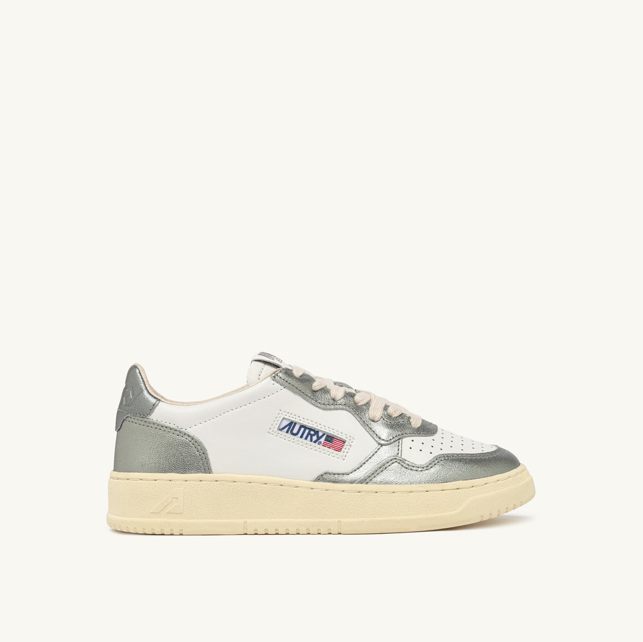 UNISEX SNEAKERS MDLST BICOLOR AUS WEISSEM LEDER UND STAHLFARBENEM METALLIC-LEDER