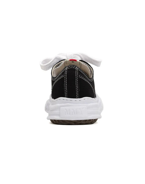 FH OG Sole Low-Top Sneaker