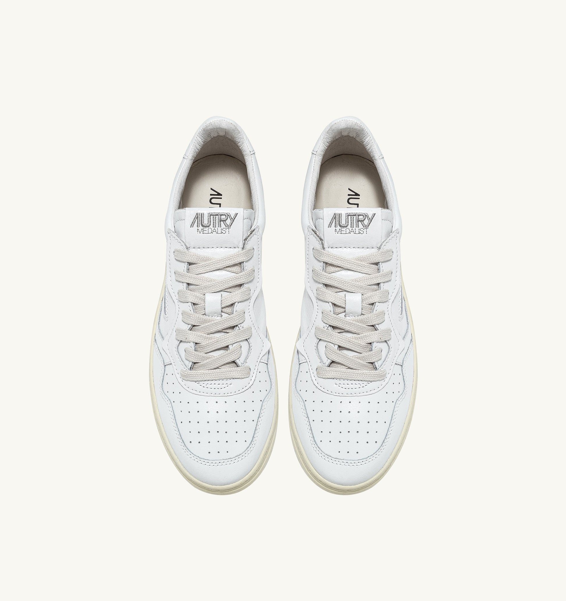 UNISEX SNEAKERS MDLST LOW AUS WEISSEM LEDER